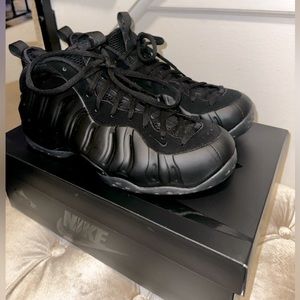 Only worn a few times